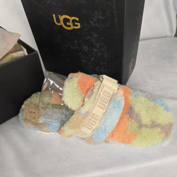UGG Fluff It Slide "Fresco" Unisex Slipper New In Box Size 8 Men's - 9.5 Women's - Picture 1 of 6